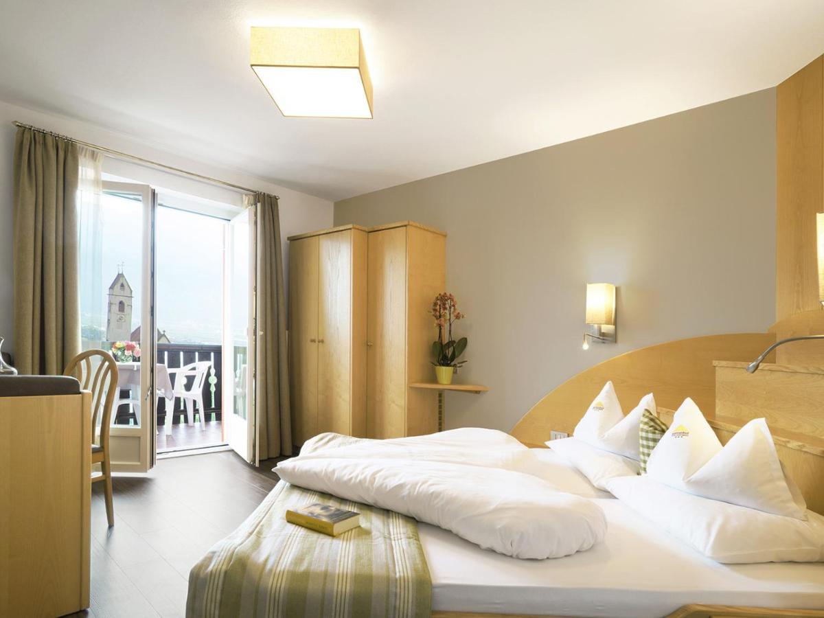 Hotel Sonnenhof Marlengo Esterno foto