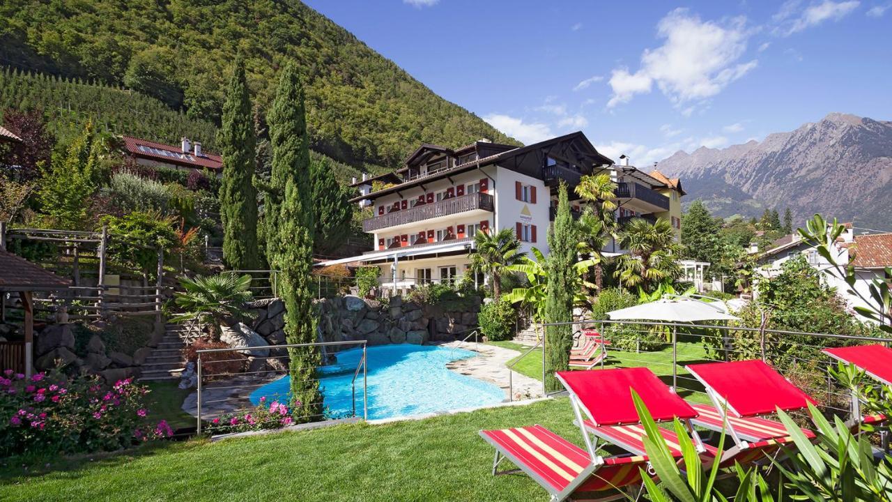 Hotel Sonnenhof Marlengo Esterno foto