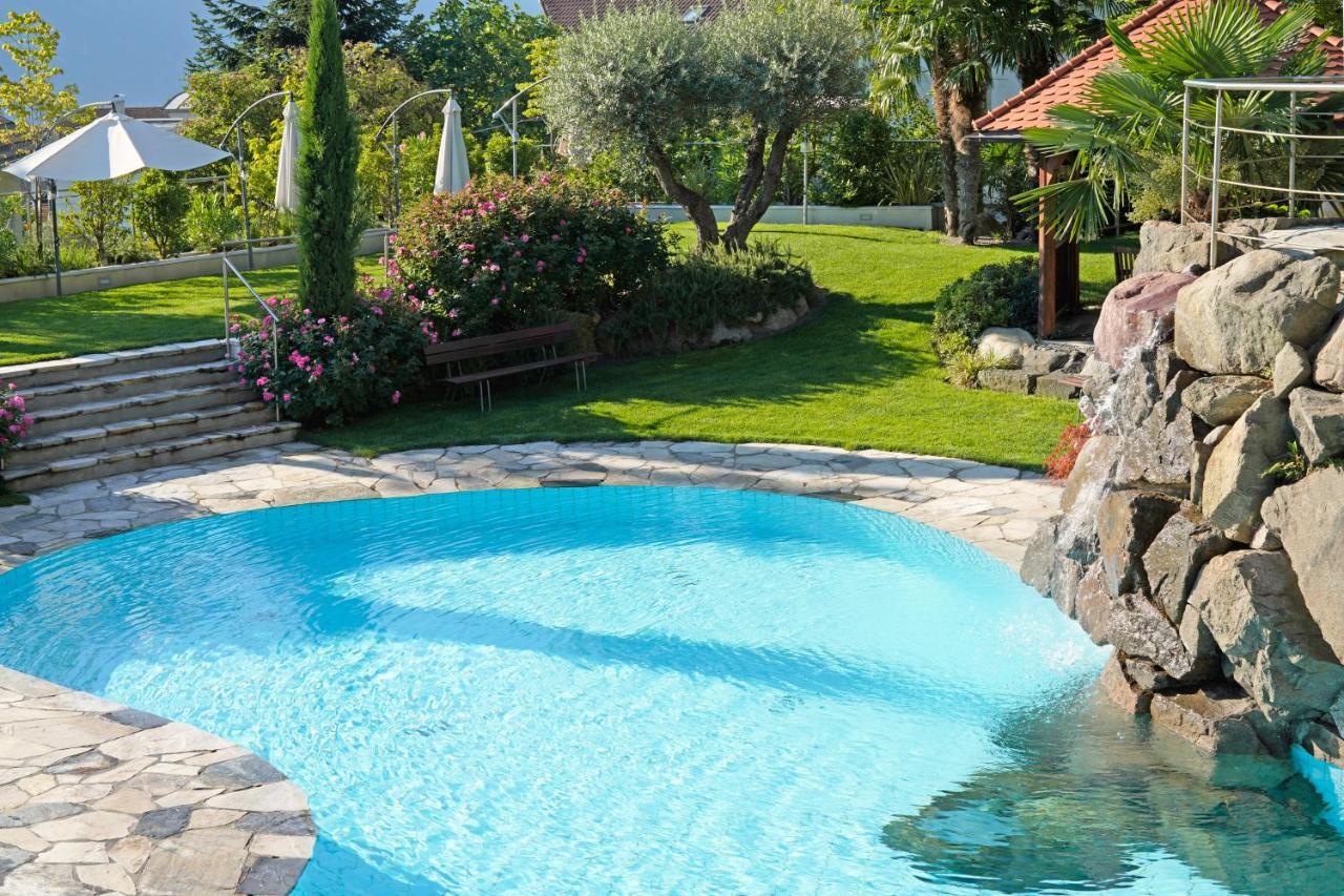 Hotel Sonnenhof Marlengo Esterno foto
