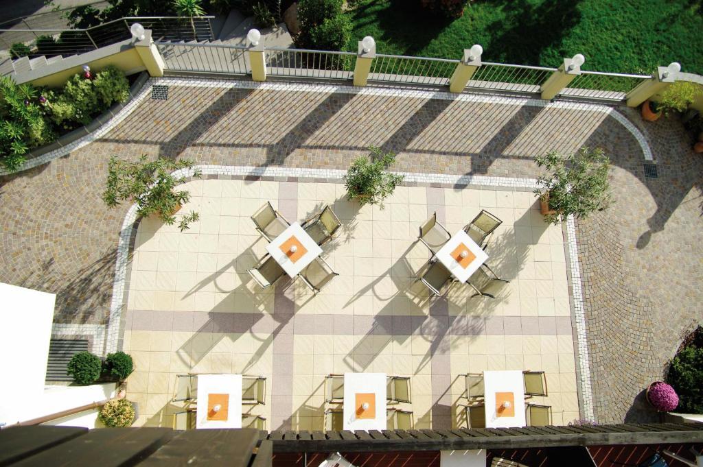 Hotel Sonnenhof Marlengo Esterno foto