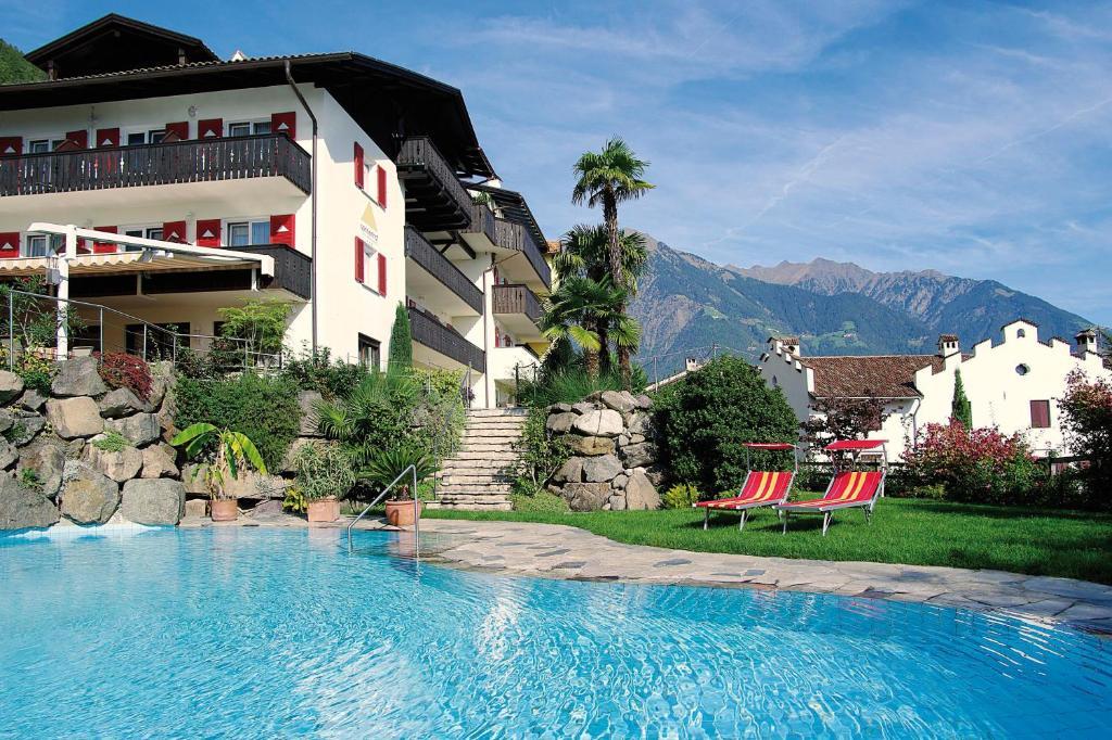 Hotel Sonnenhof Marlengo Esterno foto