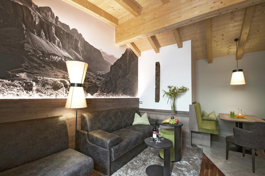 Hotel Sonnenhof Marlengo Esterno foto