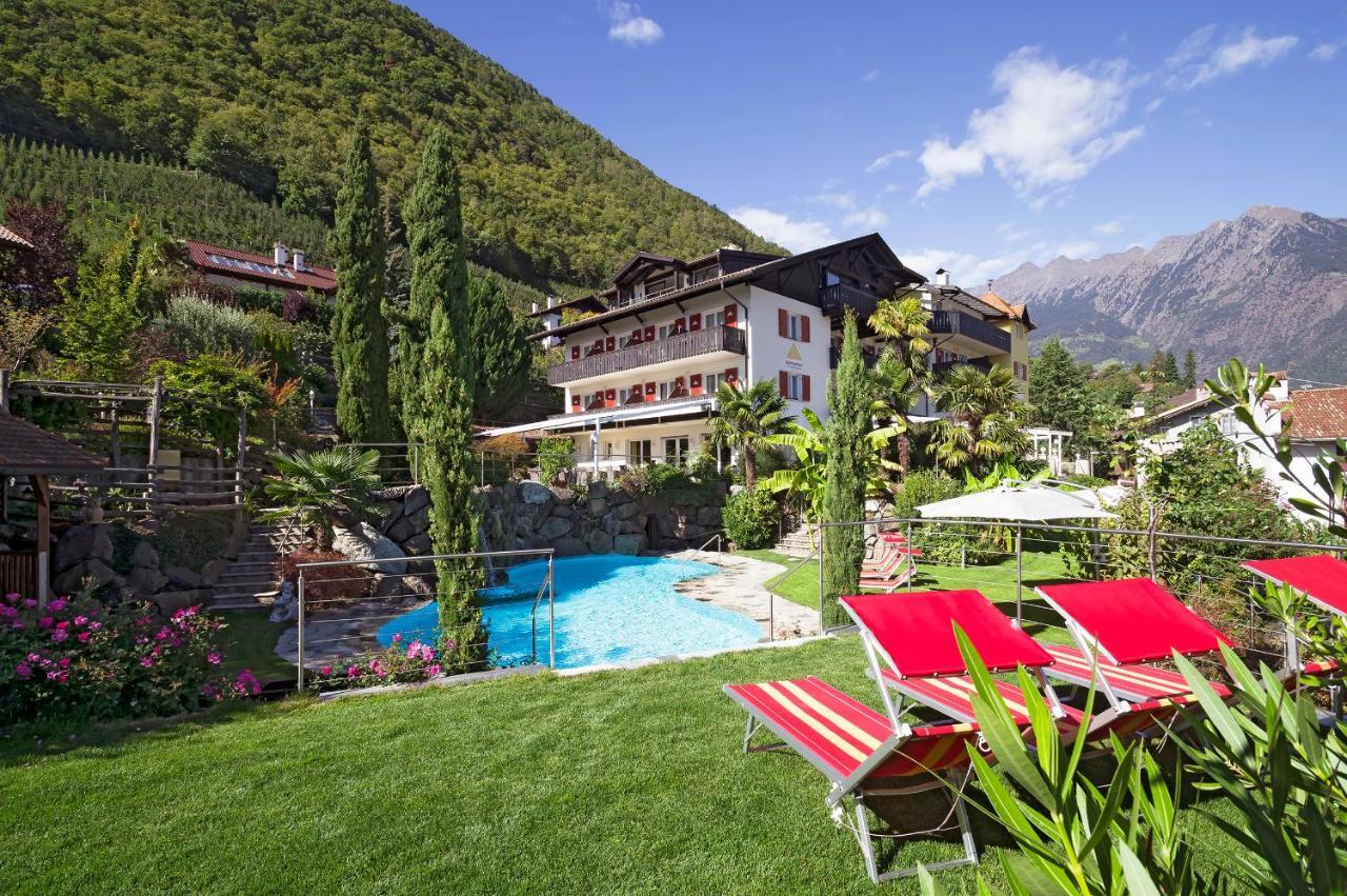 Hotel Sonnenhof Marlengo Esterno foto